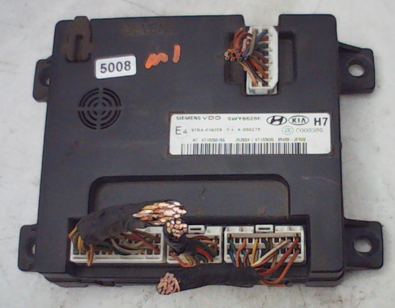 2007-2008 Kia Amanti Body Control Module BCM 95400-3F900 OEM w/ Pigtail Harness