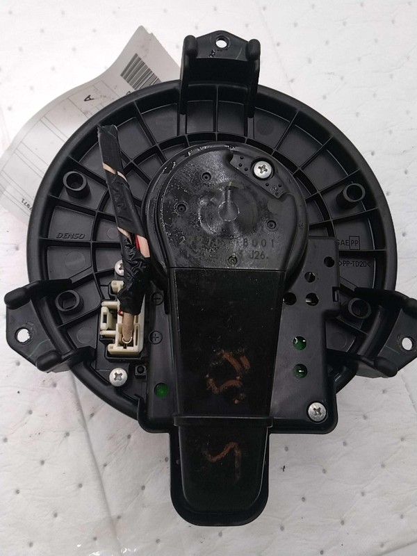 2007 Toyota Camry HVAC Blower Motor OEM Silver 149K Miles - 8710307040