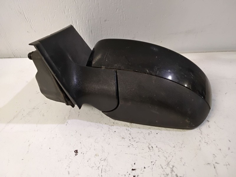 2017-2019 Ford Escape Driver Side View Mirror Heated w/o Memory