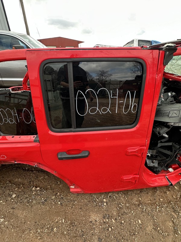 2018-2023 JEEP WRANGLER REAR RIGHT PASSENGER SIDE DOOR OEM