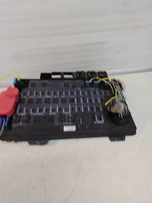Freightliner Fuse Box A06-40944-000