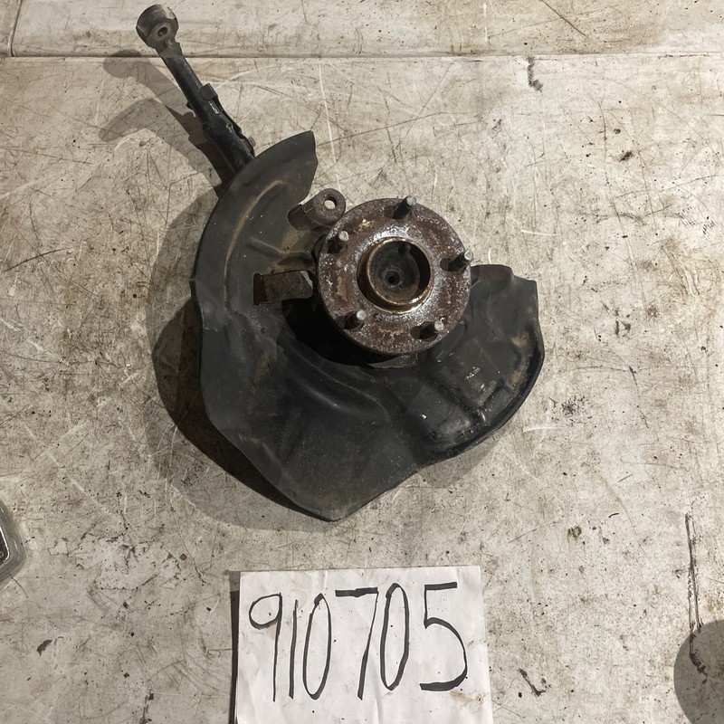 1995-2000 Lexus LS400 Left Driver spindle knuckle wheel hub bearing oem
