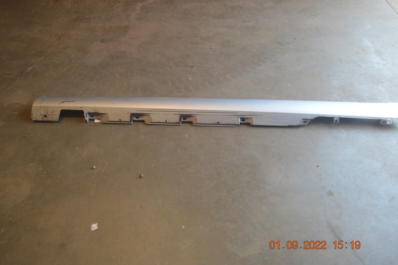 2011-2015 AUDI A8 3.0L LEFT DRIVER SIDE ROCKER MOLDING PANEL COVER OEM