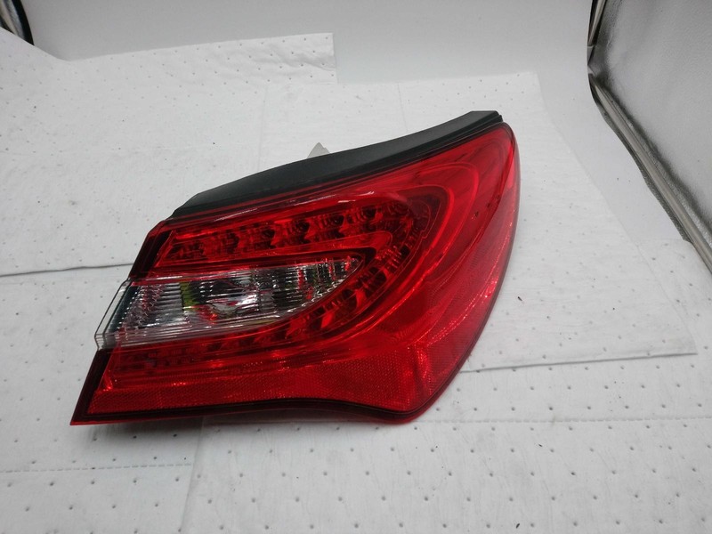 Used Right Tail Light Assembly fits: 2011 Chrysler 200 Conv Right Grade A