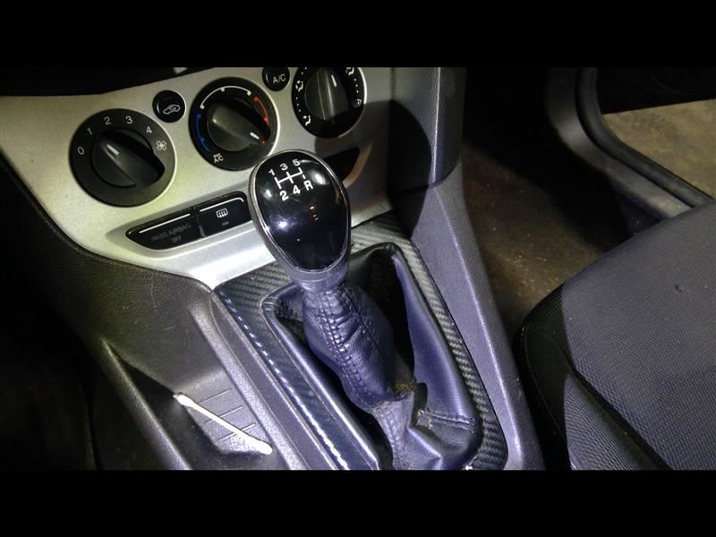 2013 FOCUS Automatic Transmission Shifter 863714