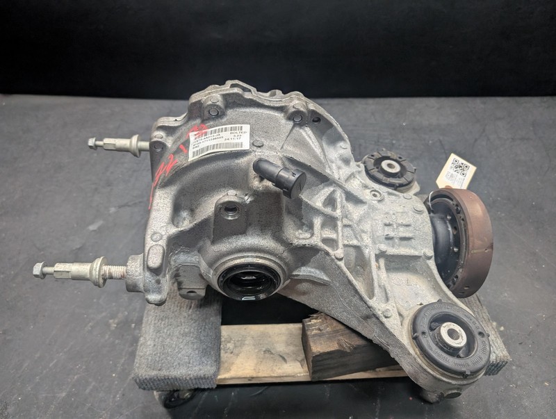 Rear Differential Carrier 3.23 Ratio 2018 Jaguar XE S GX73-4A213-JA 2019