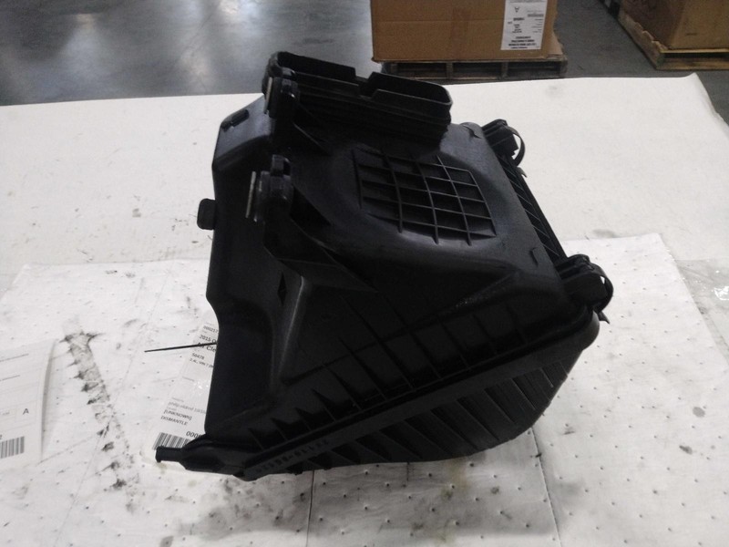 2015 KIA Optima Air Cleaner Assembly OEM 281102T150 119K Miles Red