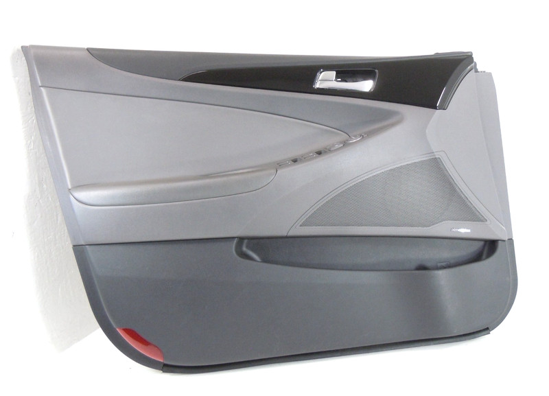 2011-2014 Hyundai Sonata 2.4L Front Interior Door Panel Driver Left OEM
