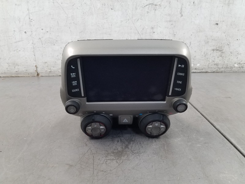 2014 Chevy Camaro SS Navigation Radio Display Screen / Controls #2605 B7
