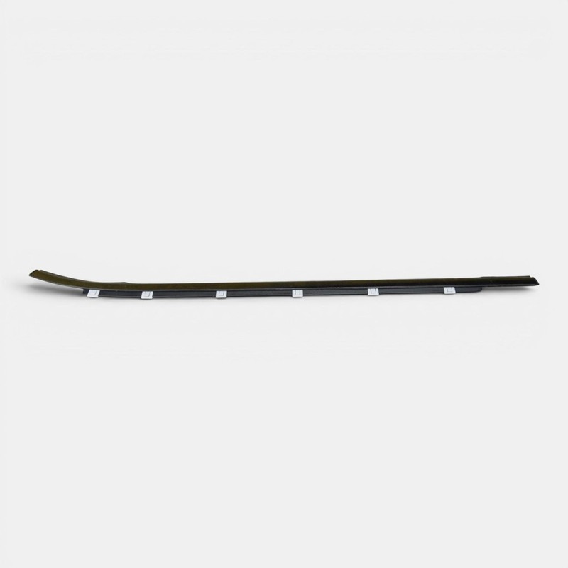 2022-2026 KIA EV6 Rear Right Side Door Window Belt Molding Oem 83220cv000