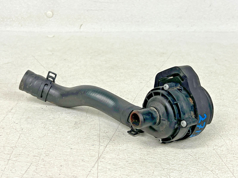 ⭐2014-2016 MERCEDES-BENZ E400 ENGINE AUXILIARY WATER COOLANT PUMP & HOSE LOT2713