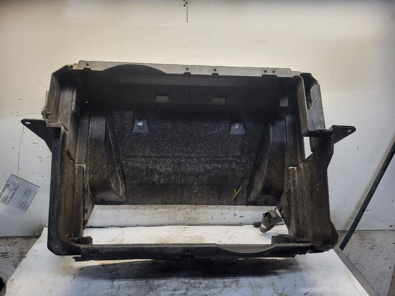 Complete Radiator Shroud 5.7L 91 Corvette C4 10077567