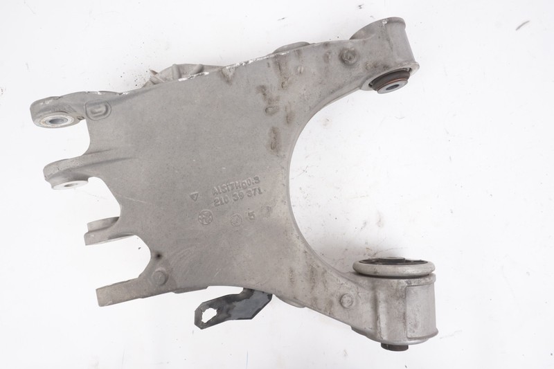 2017 - 2025 ALFA ROMEO GIULIA REAR LEFT SIDE LOWER CONTROL ARM OEM 00505491230