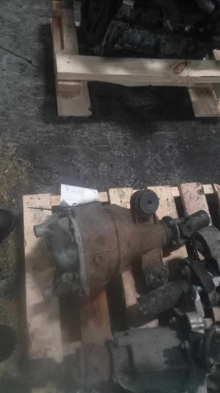 2015 Subaru BR-Z RWD Differential Carrier Assembly OEM 4111018020 130K Miles
