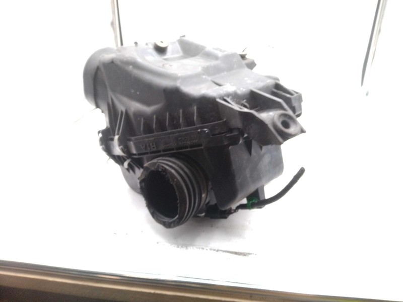 2012 Honda Civic Air Cleaner Assembly OEM 1.8L Used 71K Miles White