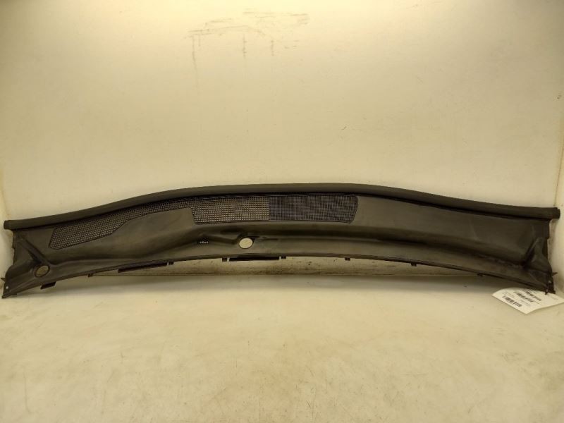 01 02 03 04 05 06 07 Toyota Highlander Cowl Vent Panel