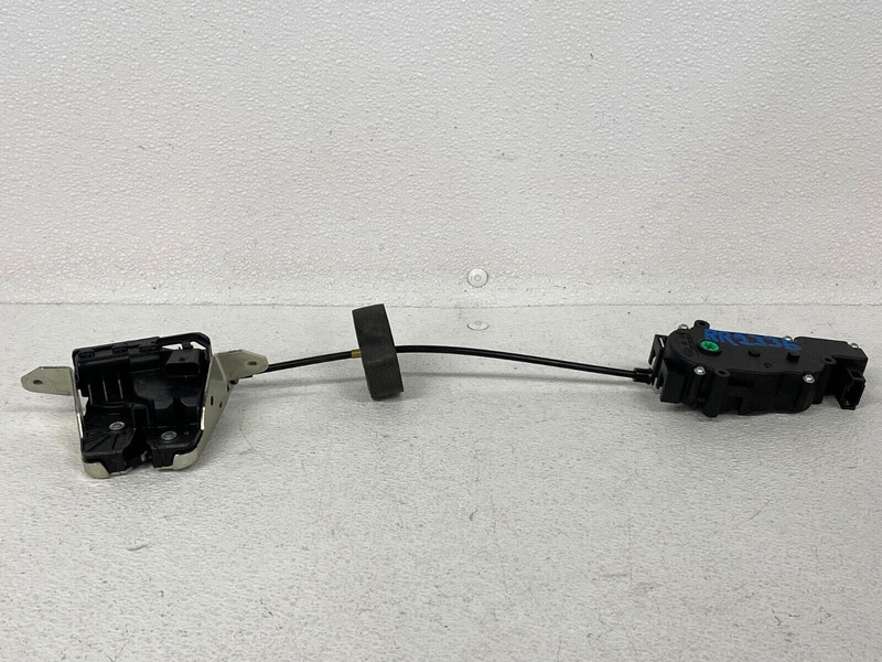 ⭐16-19 MERCEDES GLE-CLASS REAR TRUNK LIFTGATE LOCK LATCH MOTOR ASSY OEM LOT2335