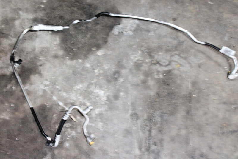 ⭐2007-2013 BMW AC Air Condenser Pressure Hose Pipe Line - 9 151 734 - OEM
