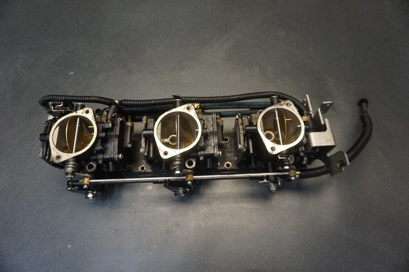 2002 Yamaha OEM Carburetor Triple Carbs Rack Ass'y GP 1200/1200R 67X-14301-04-00