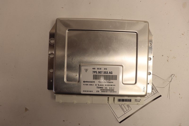 2017-2018 PORSCHE CAYENNE AIR SUSPENSION CONTROL UNIT COMPUTER MODULE OEM