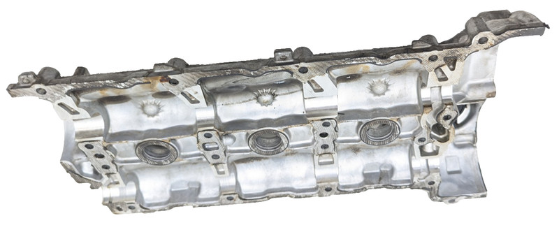 Mercedes W204 C300 S400 GLK350 E350 Engine Cylinder Head Cover Right Side OEM