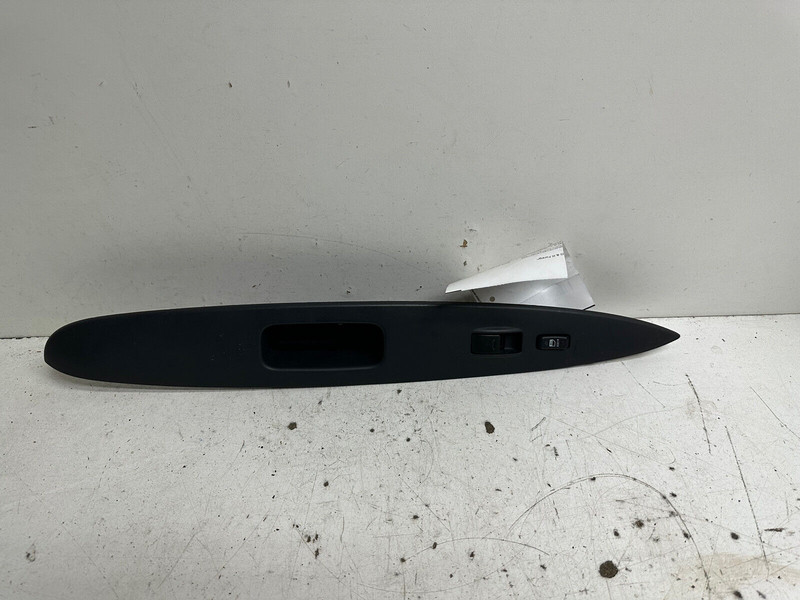 2005 Scion xA right passenger front master window lock switch w/bezel oem