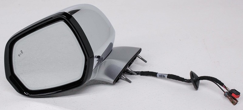 OEM Lincoln Aviator Black Label Exterior Mirror Chrome Scratches