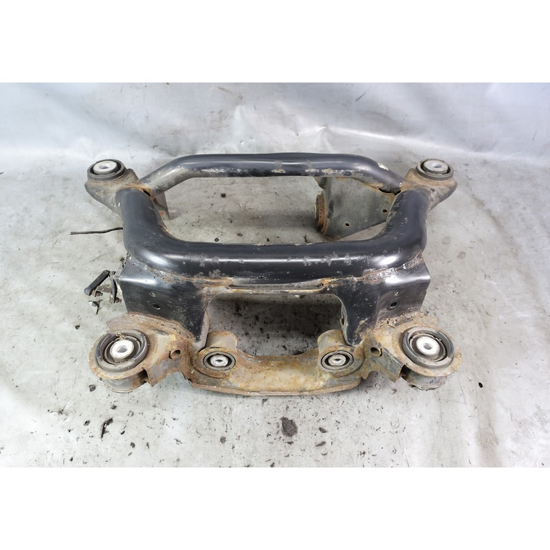 2003-2008 BMW E85 Z4 Roadster Rear Sub Frame Axle Carrier Cradle OEM