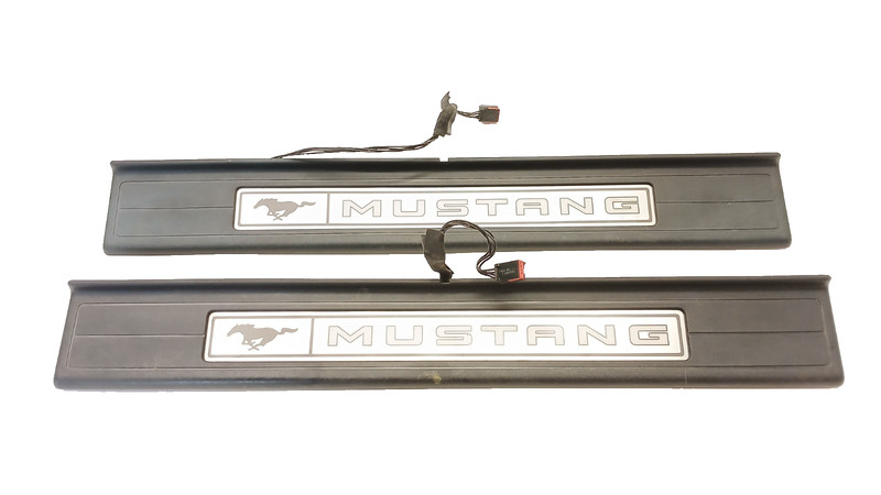 15-25 Ford Mustang Illuminated Left Right Door Step Sill Scuff Plate Trim Panel