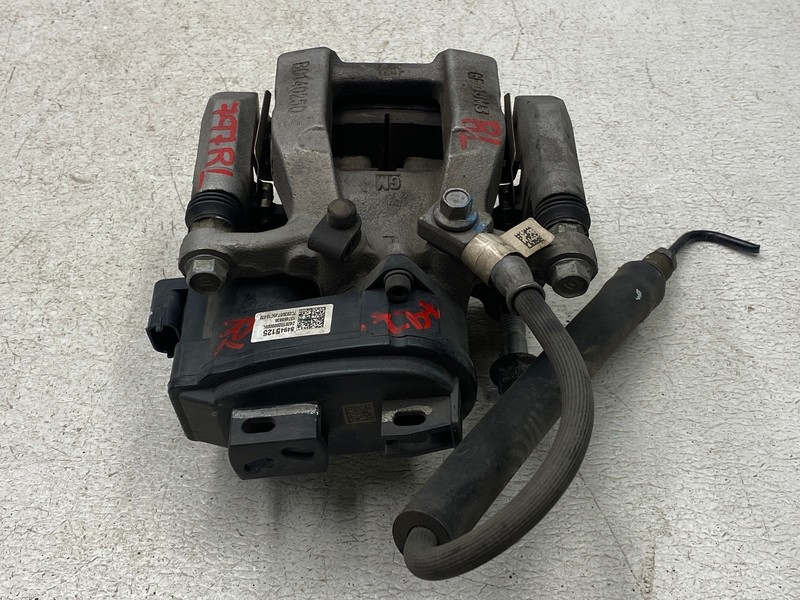 2020-2024 CADILLAC CT5 REAR RIGHT PASSENGER SIDE BRAKE CALIPER OEM LOT797