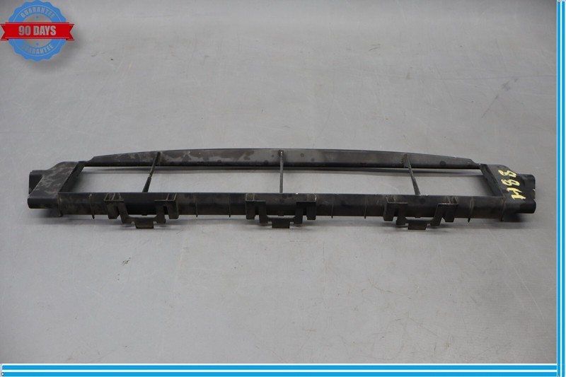 2012 Mercedes-Benz W218 CLS550 Front Engine Oil Cooler Lower Air Duct Cover Oem