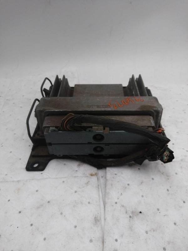2003 Chevrolet Blazer S10 Engine Control Module ECM OEM Brown 489231 133K Miles