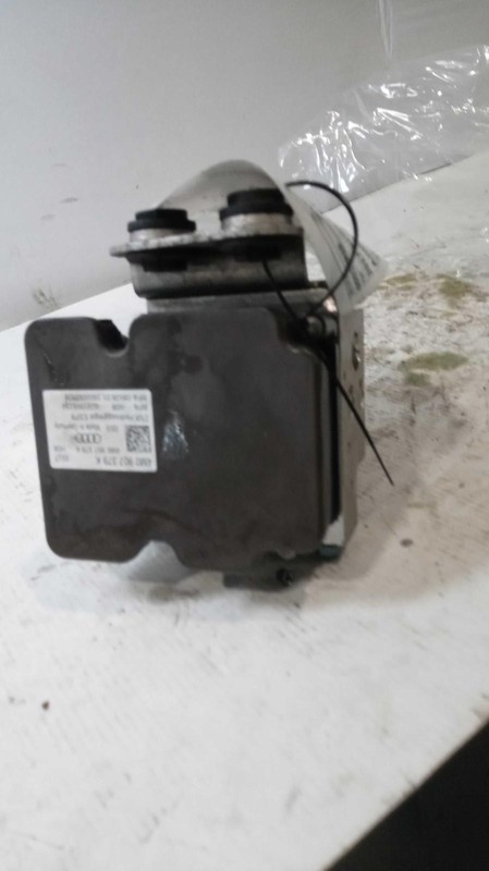 Used ABS Pump and Motor Assembly fits: 2017 Audi Q7 assembly w/o adaptive cruise