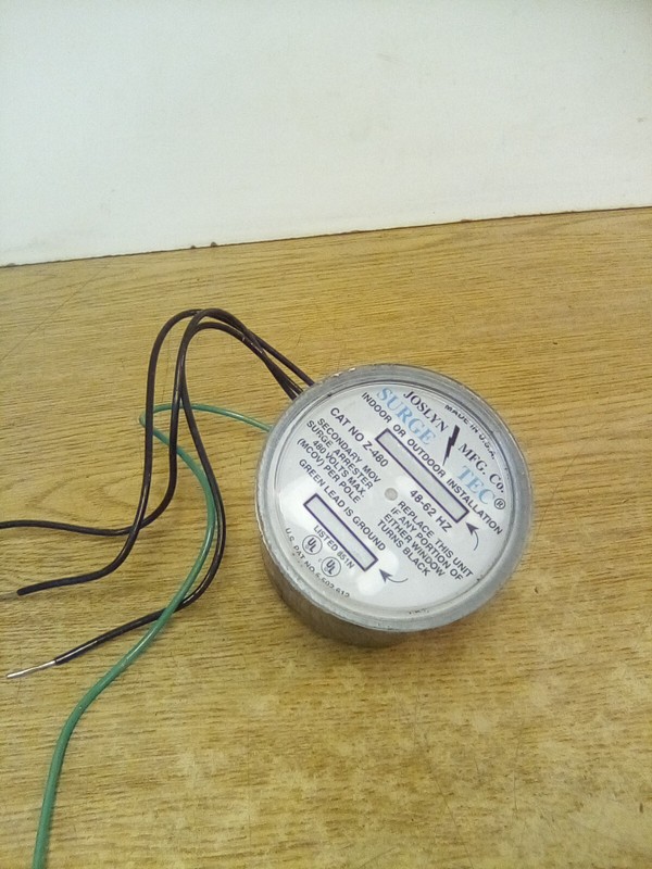 Joslyn Mfg Z-480 Surge Arrester 48-62 Hz