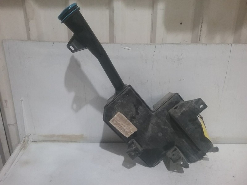 Wash Reservoir Right Hand Side US Market Fits 16-22 PILOT 3383821