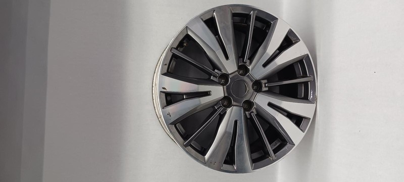 17-'20 NISSAN PATHFINDER Wheel 18x7-1/2 alloy 15 spoke OEM
