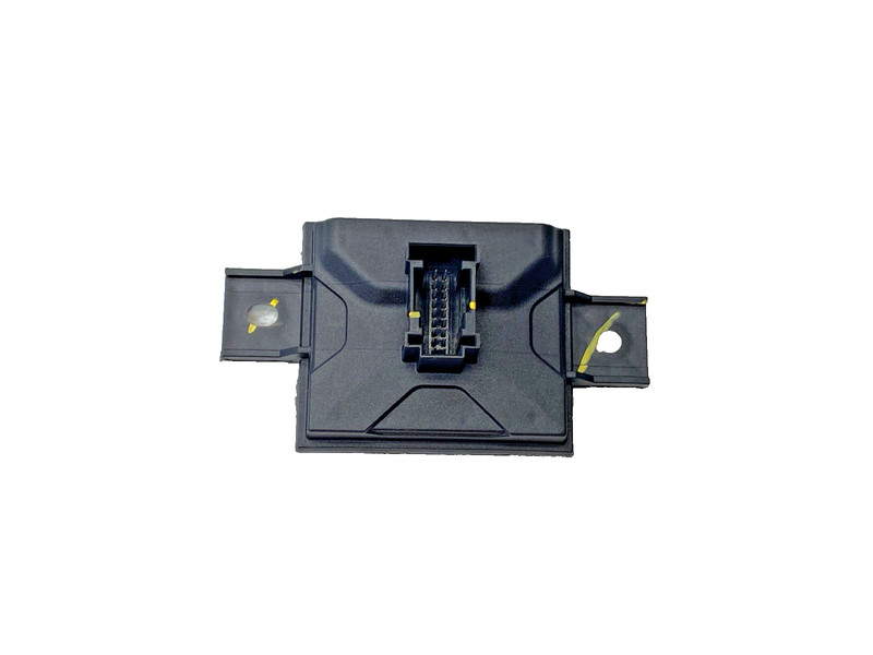 15-18 MERCEDES C300 W205 PARK ASSIST REAR VIEW CAMERA CONTROL MODULE OEM #A0.67