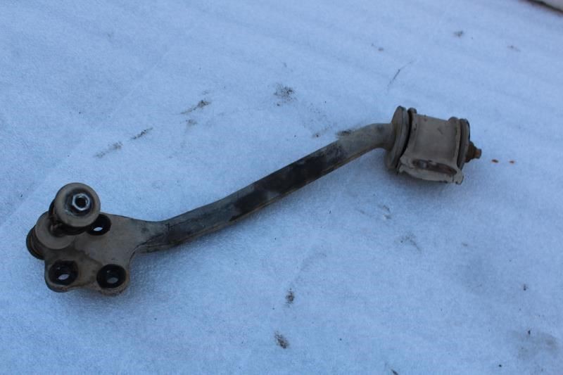1992 MAZDA MPV VAN LEFT DRIVER SIDE FRONT LOWER CONTROL ARM 2WD
