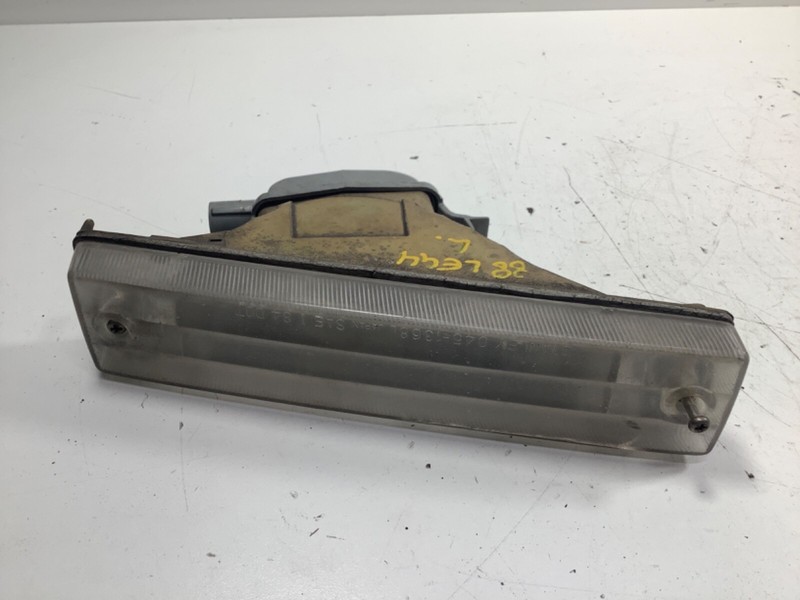 86-88 Acura Legend Left Turn Signal Light Assembly 33350-SD4-A02 OEM