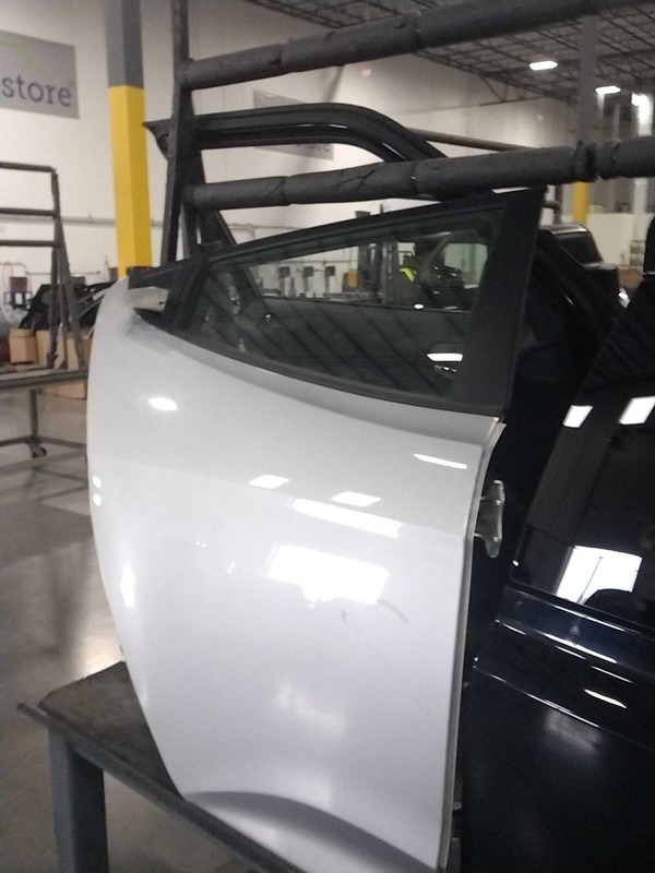2016 Hyundai Veloster Silver Rear Right Door 302438 - Used, 91K Miles
