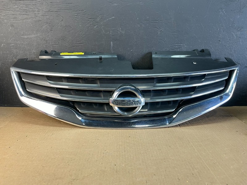 Sedan 2010 2011 2012 Nissan Altima Front Upper Grill Grille Oem AD0247 DG