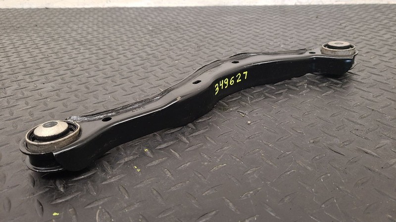 18-24 Chevrolet Traverse Rear Right Passenger Upper Trailing Arm OEM 84199654