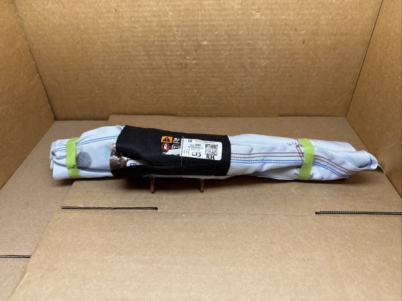 2015-2019 Cadillac ATS CTS Front Right Side Passenger Seat Air Bag Airbag