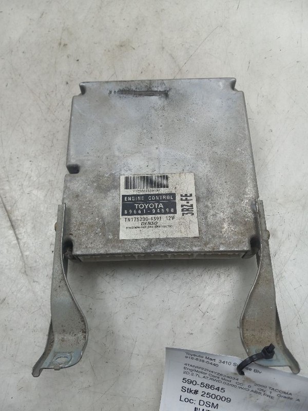 00 TOYOTA TACOMA PRERUNNER ECU ELECTRONIC CONTROL MODULE WITHOUT ABS 89661-04590