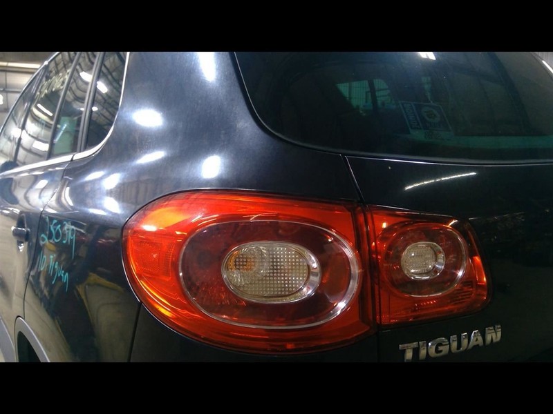 Driver Tail Light Outer Quarter Panel Mounted Fits 09-11 TIGUAN 1644580