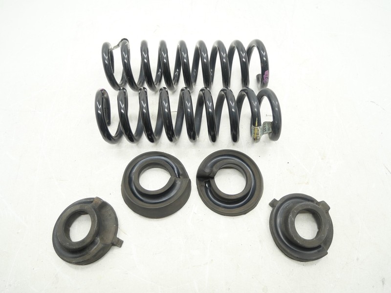 Used Rear Suspension Coil Spring Set Pair (2) 2016-2024 Chevy Camaro SS 6.2L OEM