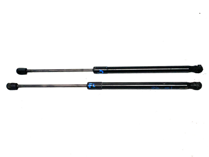 2018-2021 BUICK ENCLAVE RIGHT AND LEFT HOOD SUPPORT SHOCK LIFT STRUT OEM #A0.30