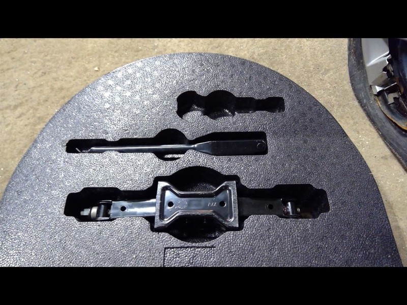 2014 ALTIMA Jack and Tools 1550706