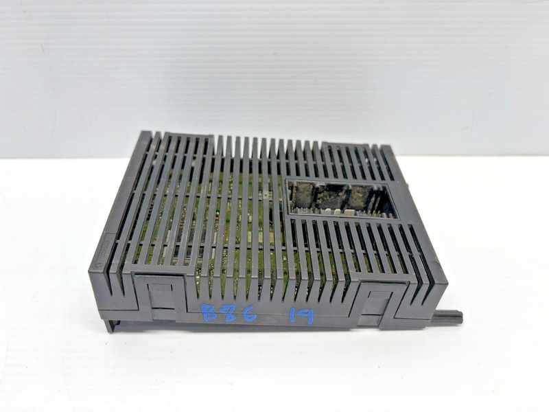 2004-2006 BMW X3 E83 Light Control Module LCM 61313413319 OEM