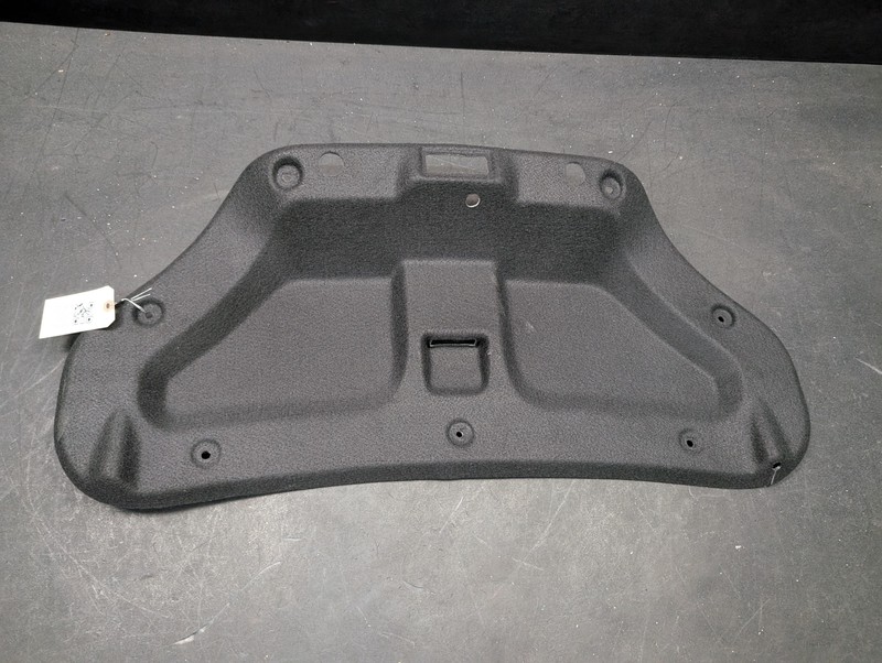 Trunk Deck Lid Trim Panel 2019 Chevrolet Camaro 84086506 2016 2017 2018 - 2023